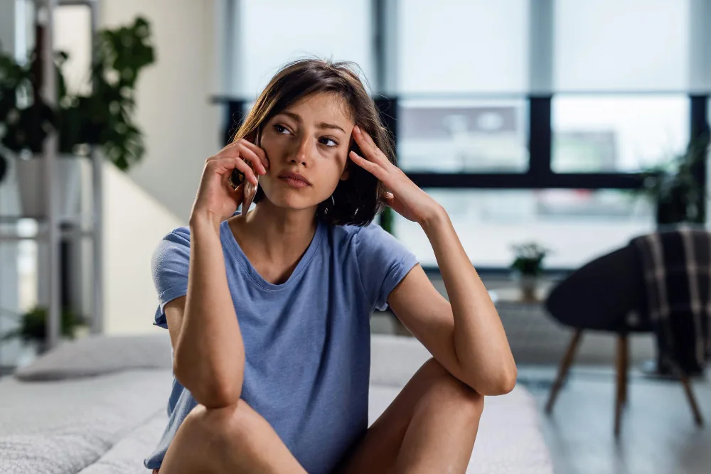 What are the core physical and emotional symptoms?